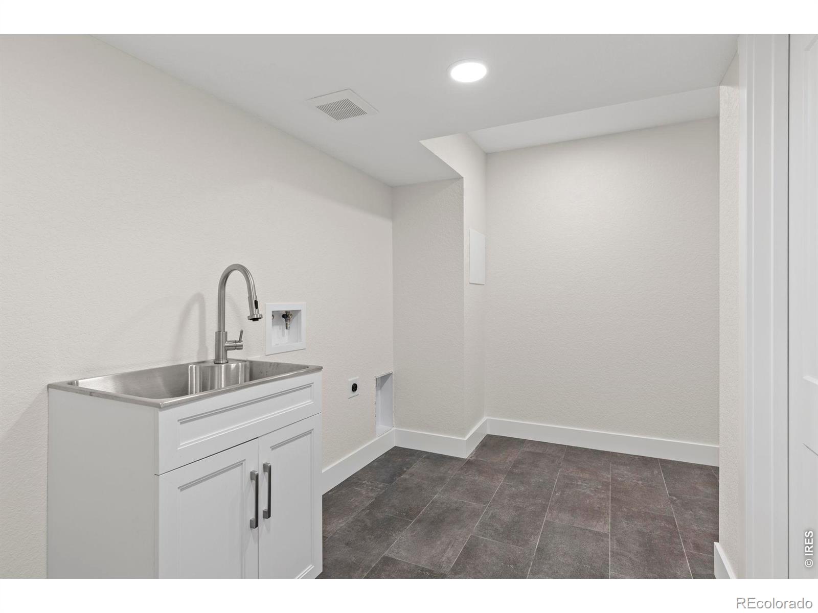 MLS Image #34 for 665 w juniper court,louisville, Colorado