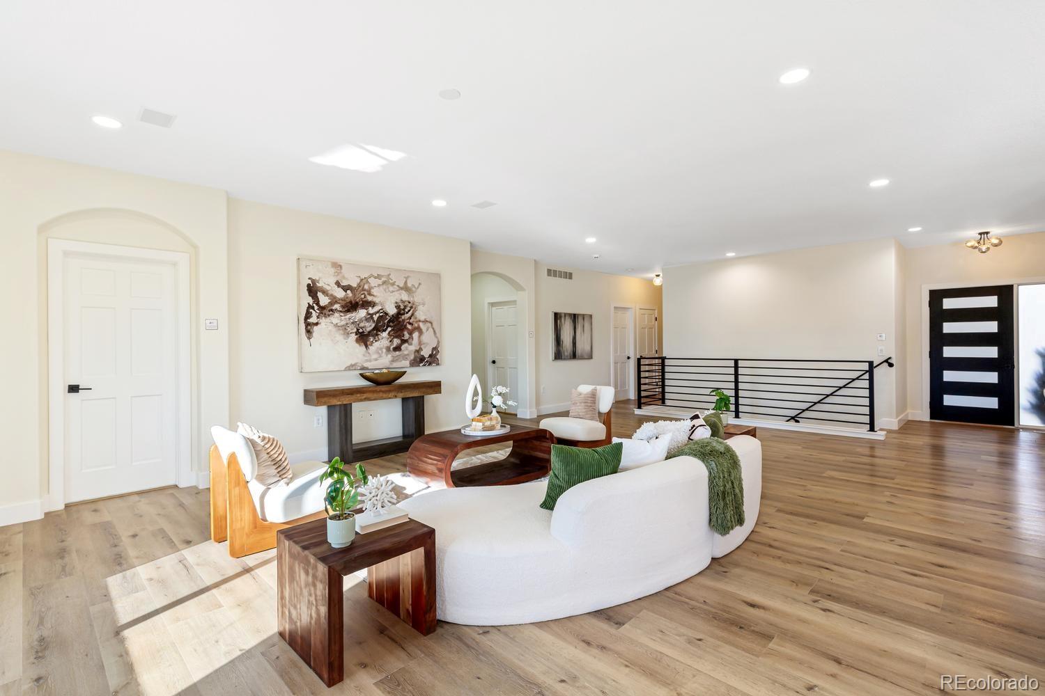 MLS Image #10 for 23464 e heritage parkway,aurora, Colorado