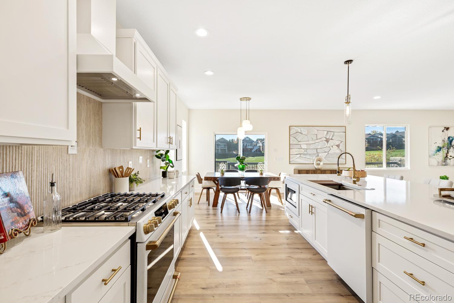 MLS Image #15 for 23464 e heritage parkway,aurora, Colorado