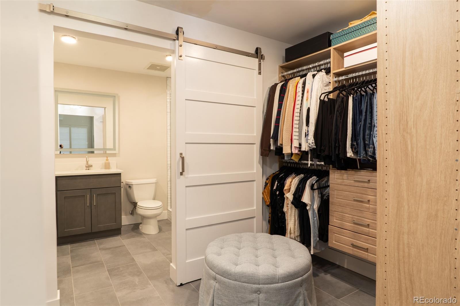 MLS Image #23 for 975 n lincoln street,denver, Colorado