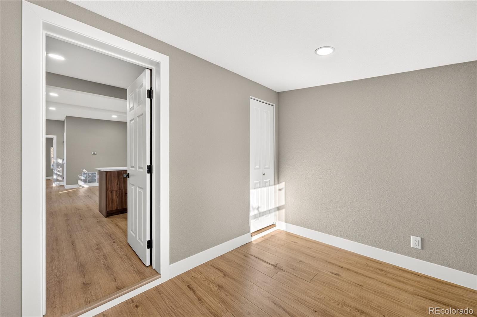 MLS Image #15 for 4934  julian street,denver, Colorado
