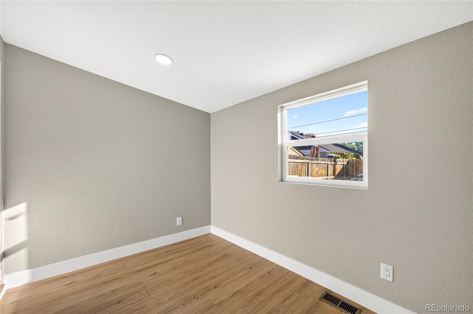 MLS Image #18 for 4934  julian street,denver, Colorado