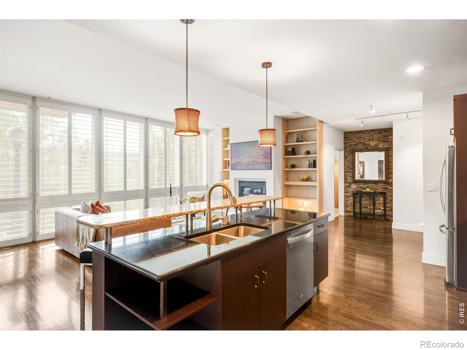 MLS Image #11 for 1401  delgany street,denver, Colorado