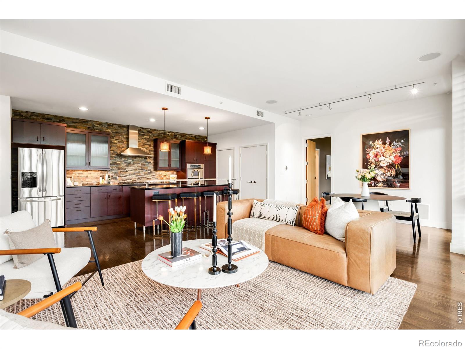 MLS Image #6 for 1401  delgany street,denver, Colorado