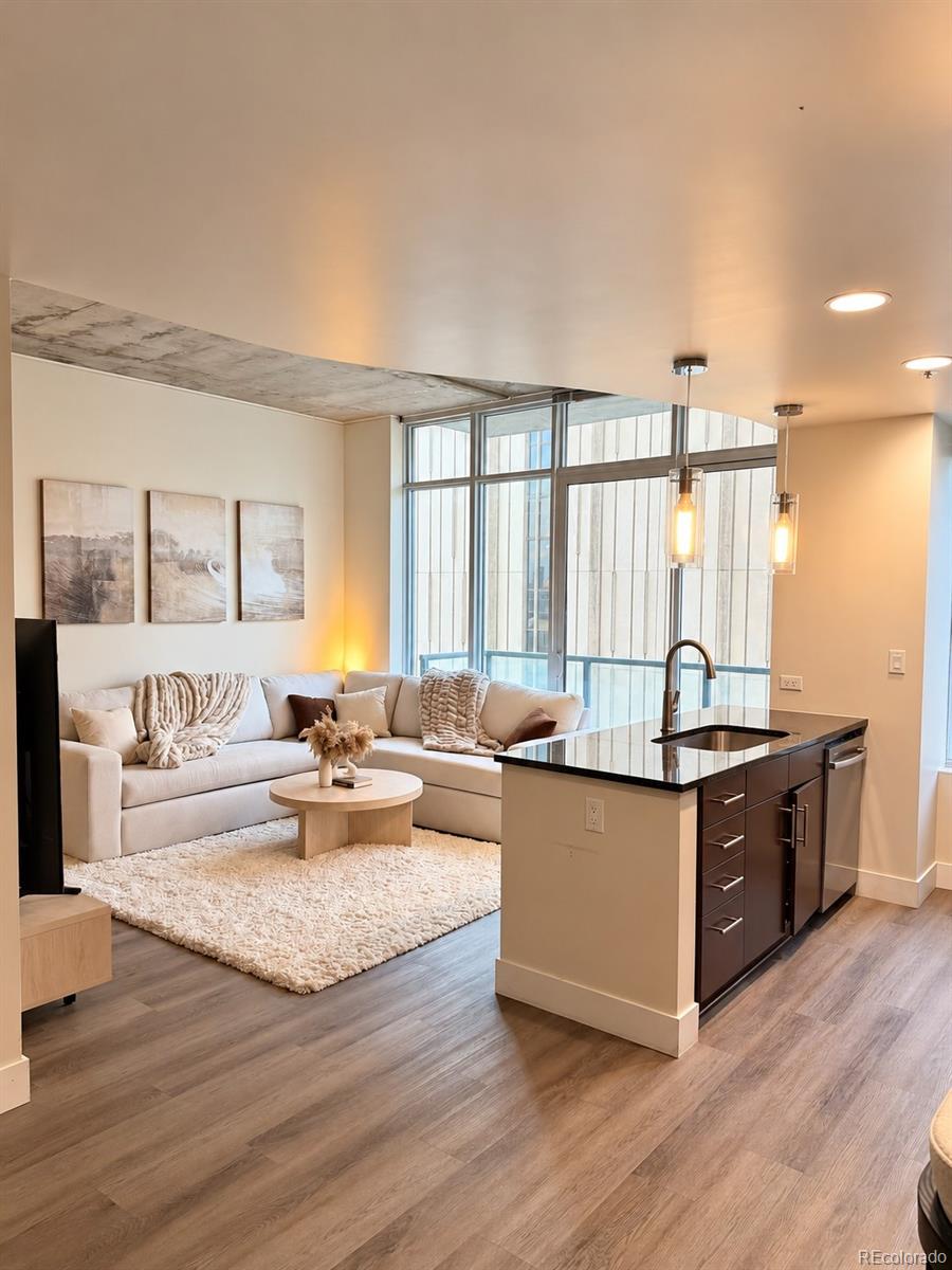 MLS Image #4 for 891  14th street,denver, Colorado