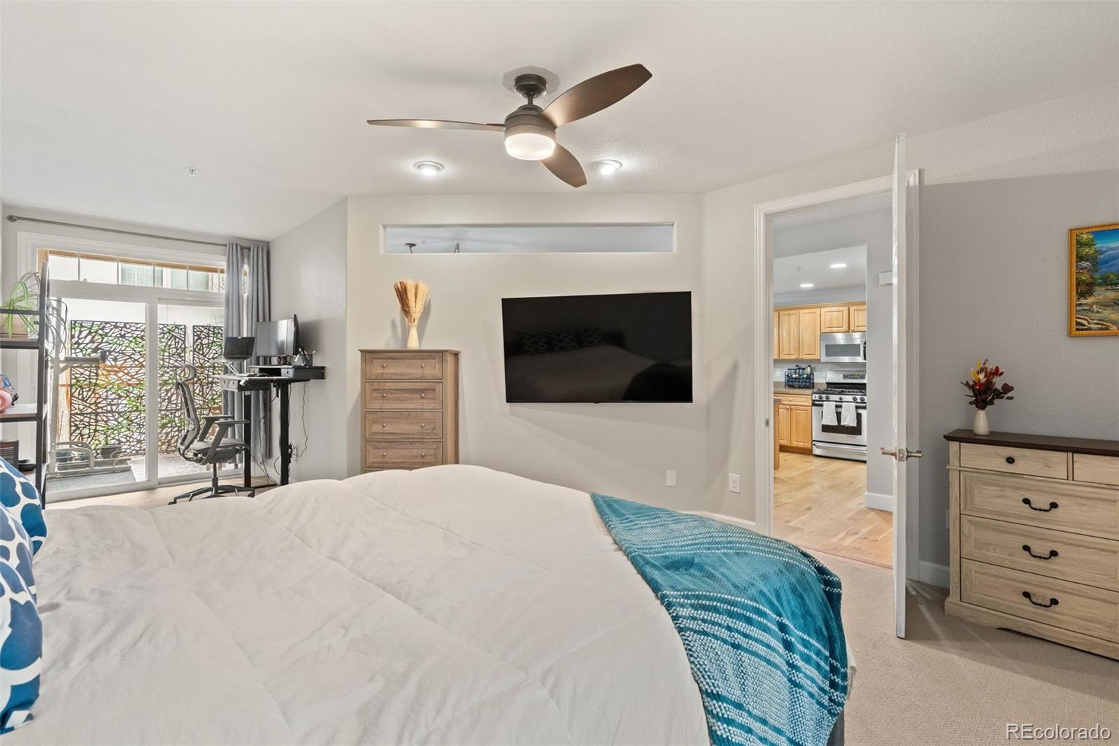 MLS Image #12 for 1735 n ogden street 205,denver, Colorado