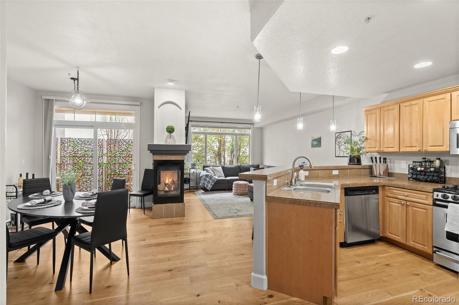 MLS Image #5 for 1735 n ogden street 205,denver, Colorado