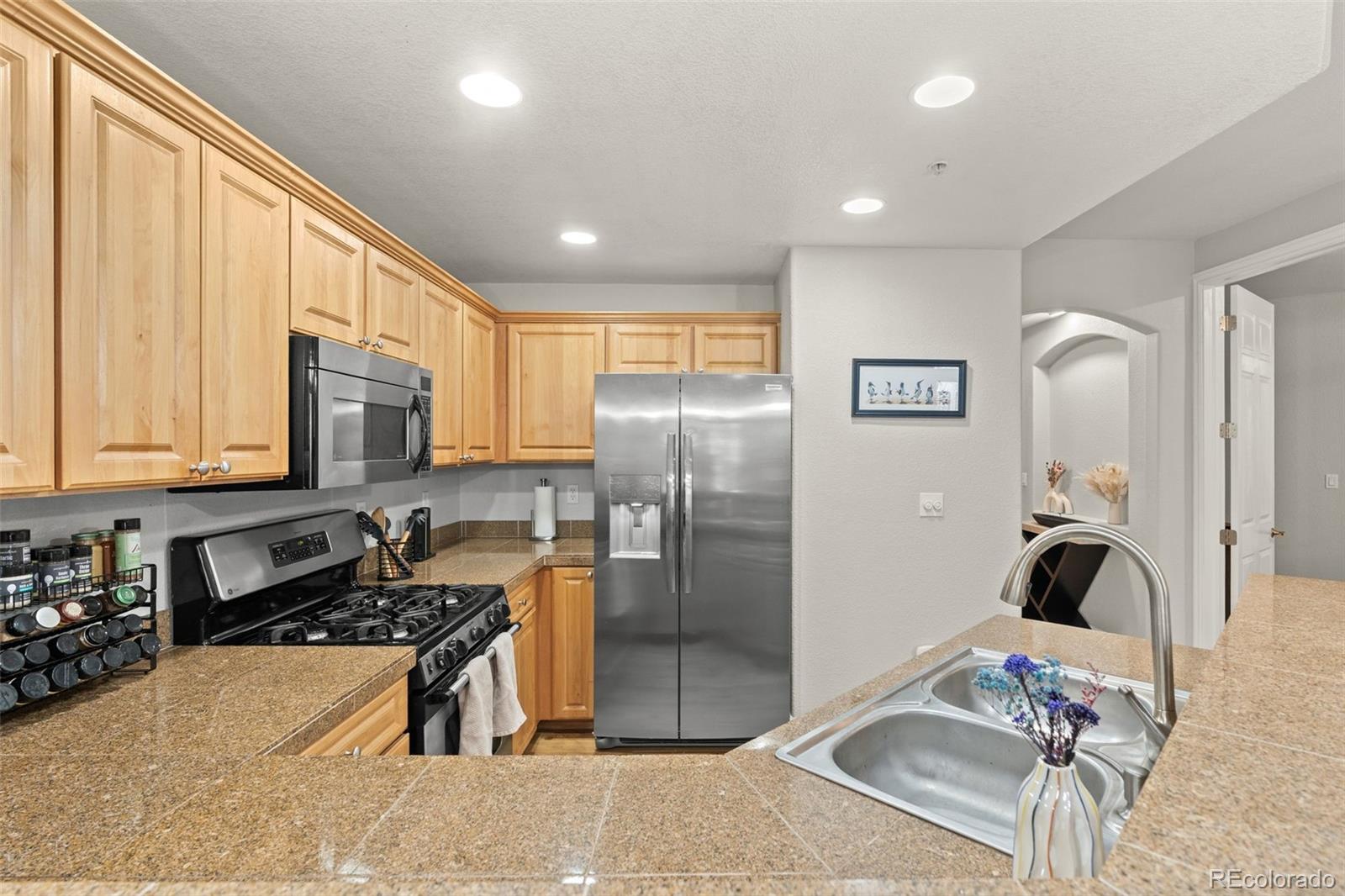 MLS Image #8 for 1735 n ogden street 205,denver, Colorado