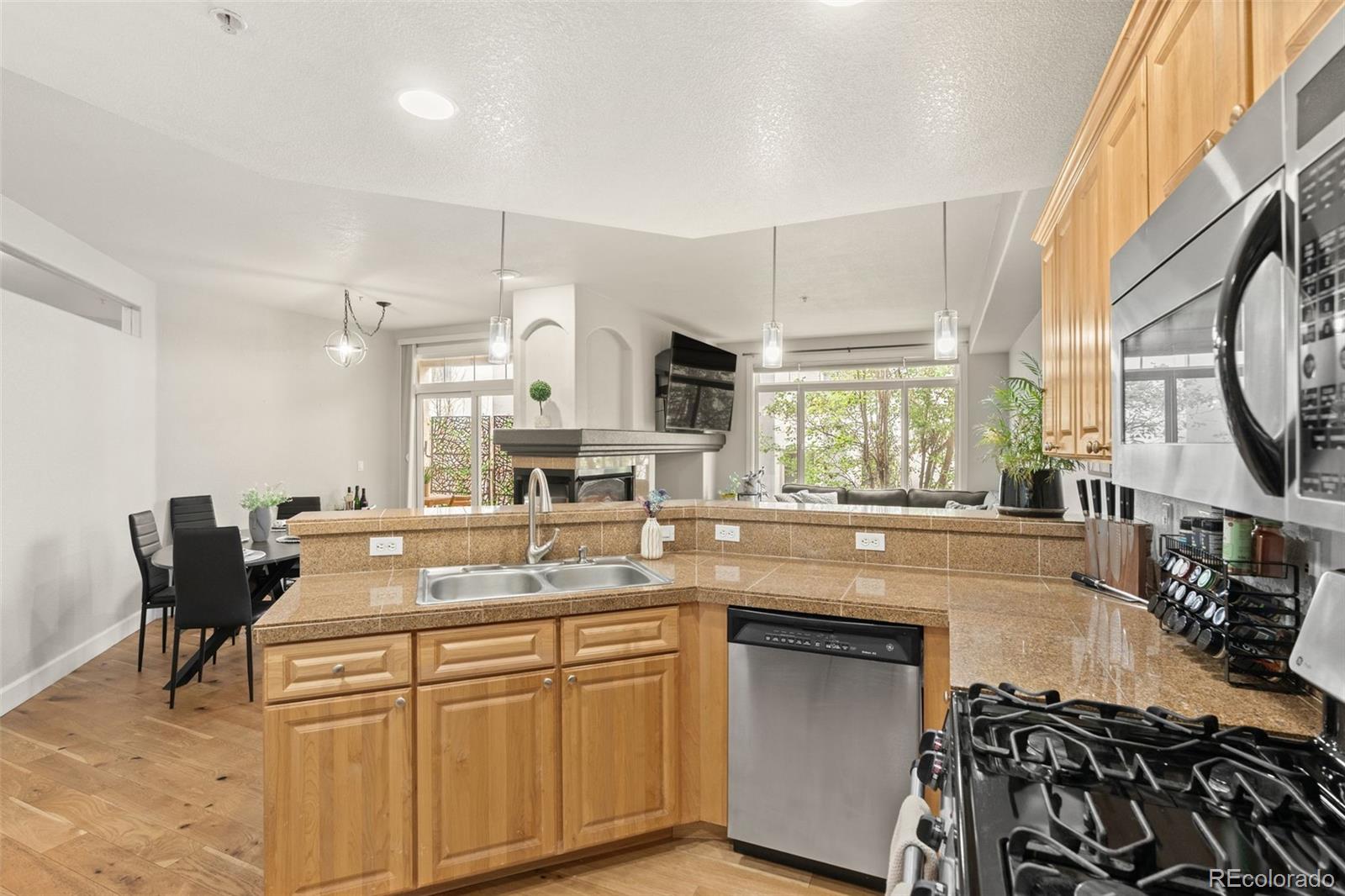 MLS Image #9 for 1735 n ogden street 205,denver, Colorado