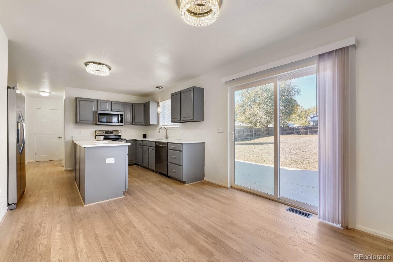 MLS Image #6 for 6967  lamar street,arvada, Colorado