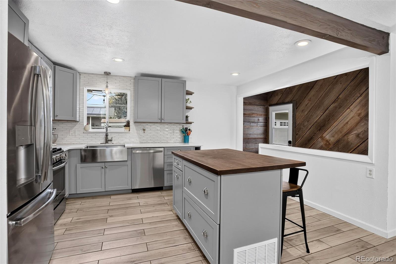 MLS Image #3 for 6448 w 77th avenue,arvada, Colorado