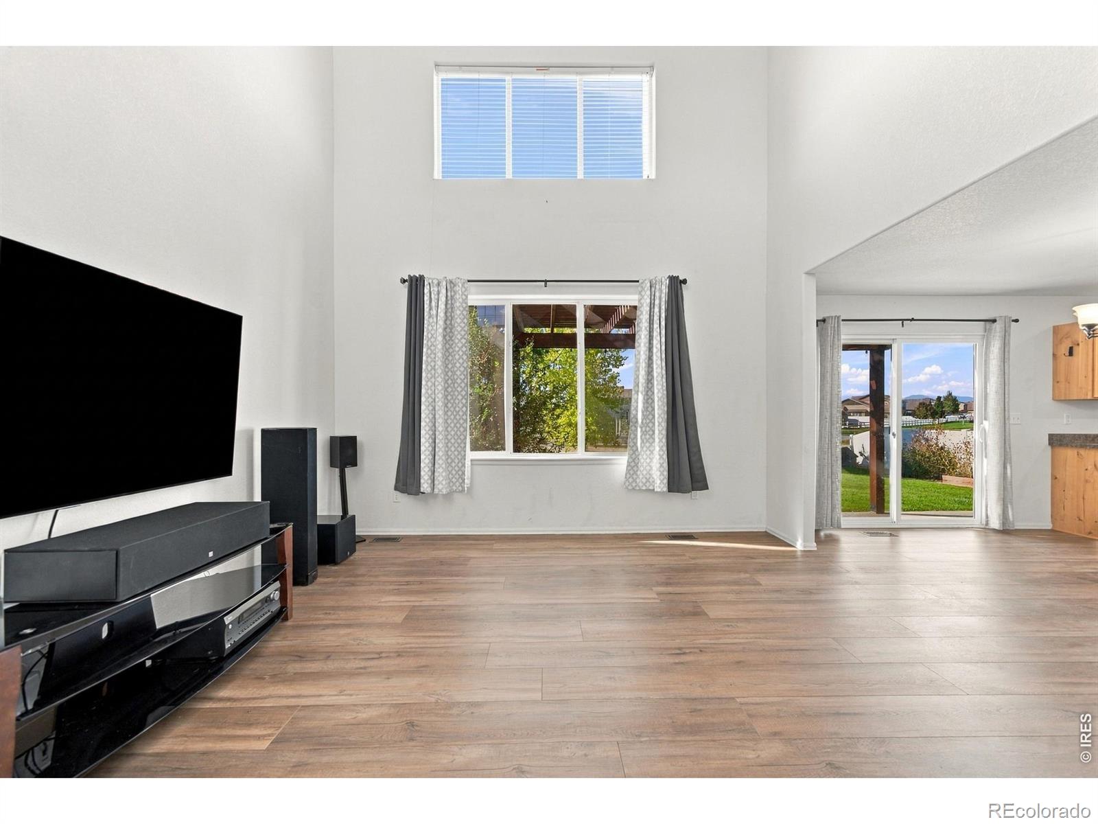 MLS Image #10 for 422  kendalbrook drive,windsor, Colorado