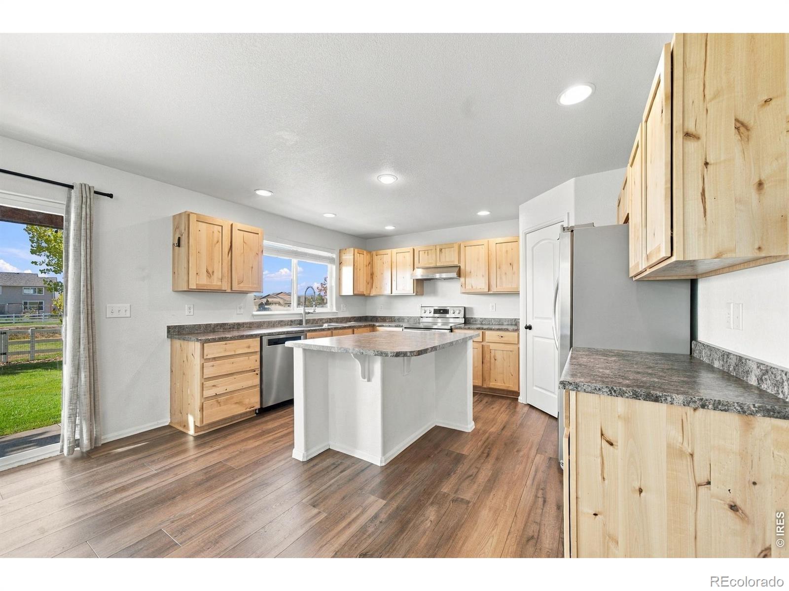 MLS Image #16 for 422  kendalbrook drive,windsor, Colorado