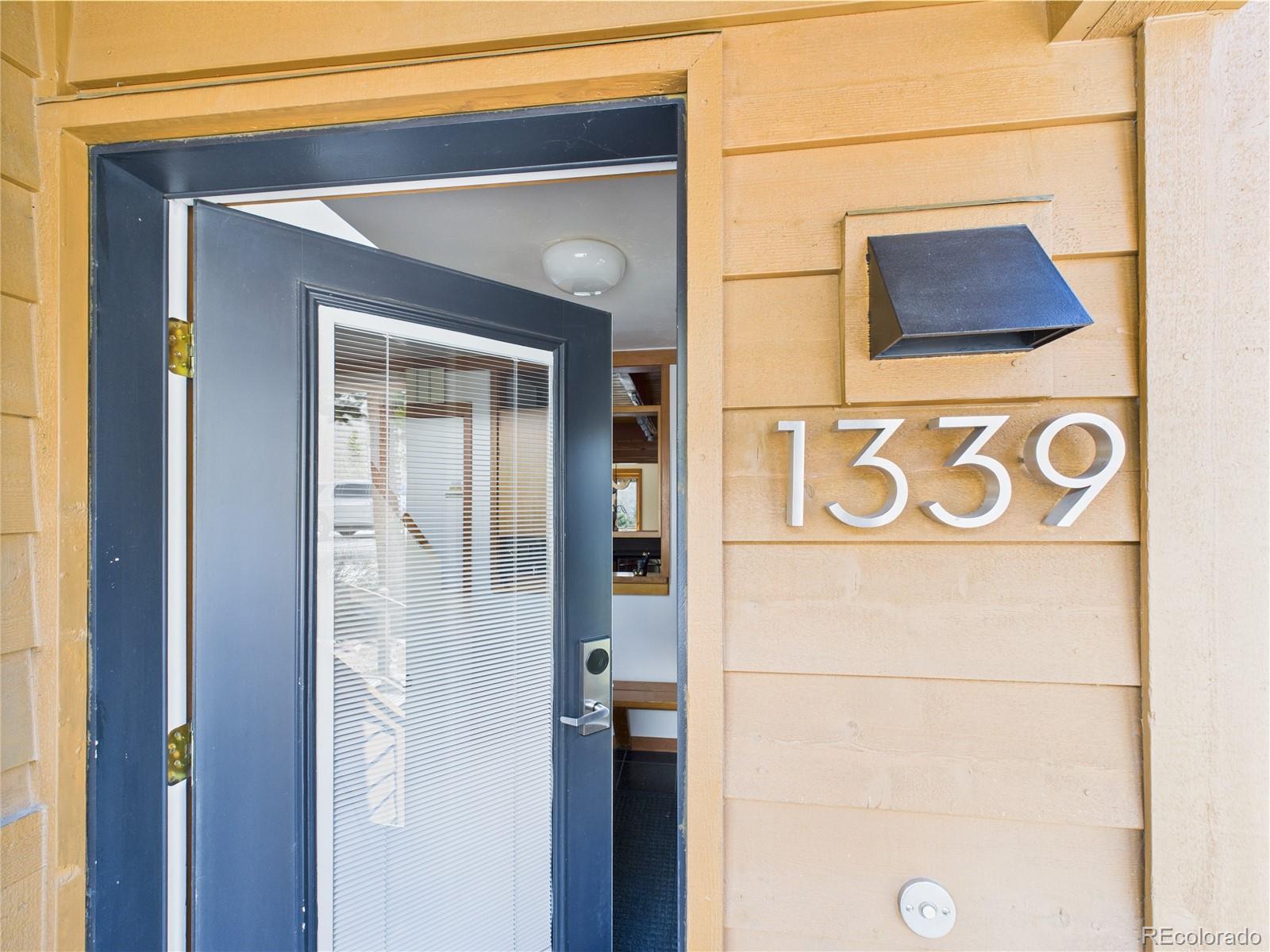MLS Image #3 for 620  tennis club road,dillon, Colorado