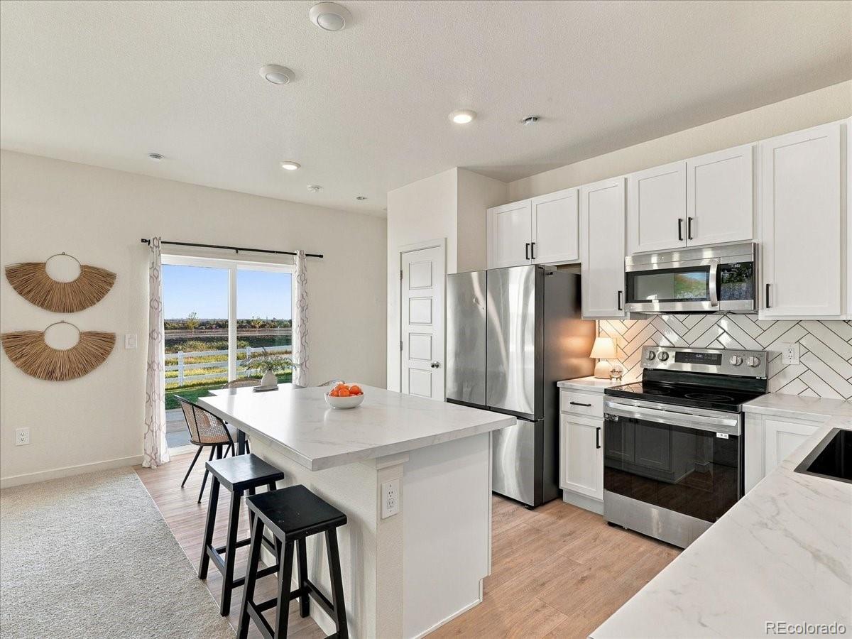 MLS Image #3 for 3600  kobuk street,evans, Colorado