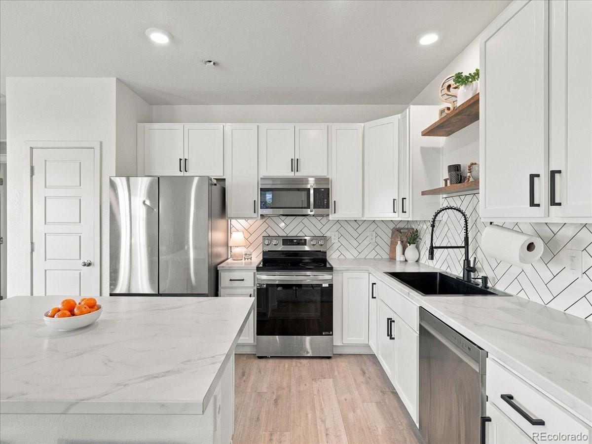 MLS Image #4 for 3600  kobuk street,evans, Colorado