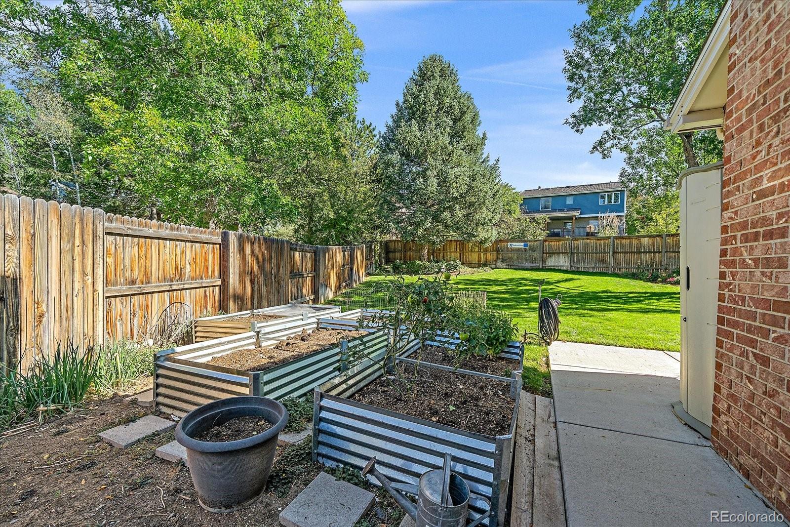 MLS Image #15 for 5972 s emporia circle,englewood, Colorado