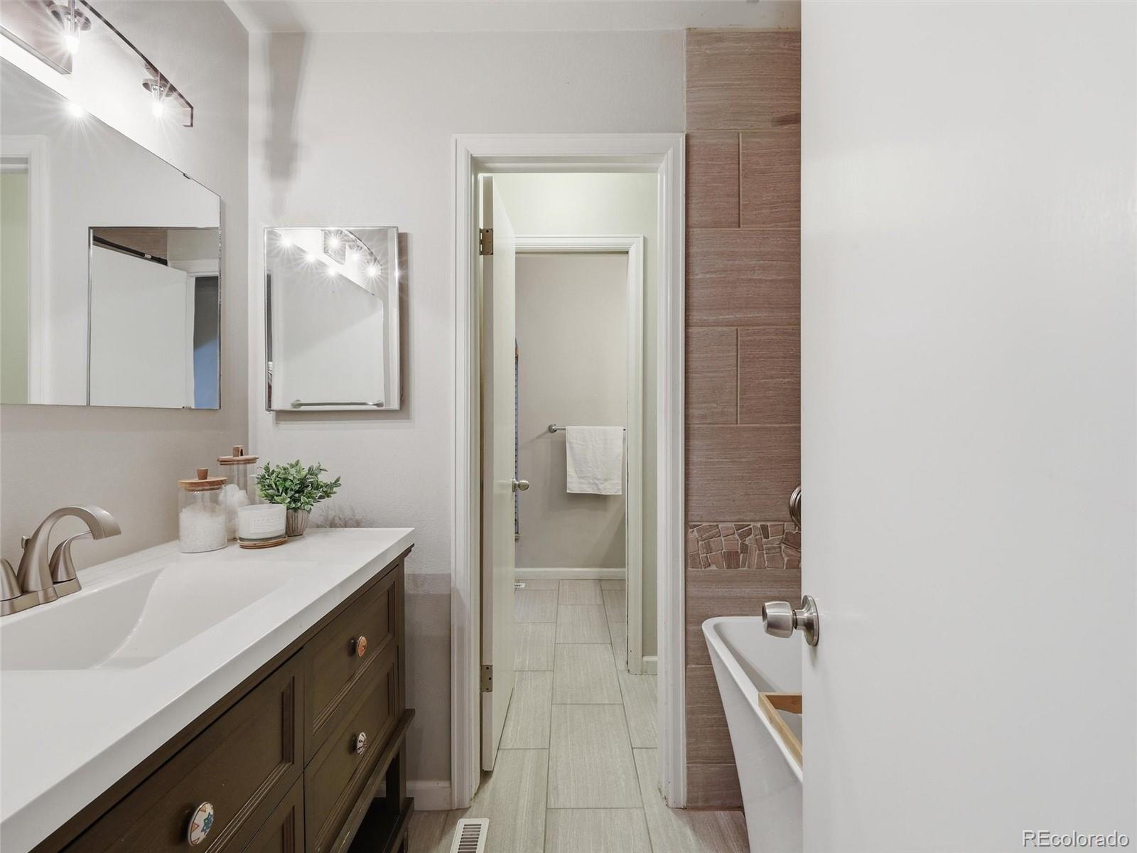 MLS Image #20 for 1719  wooten road,colorado springs, Colorado
