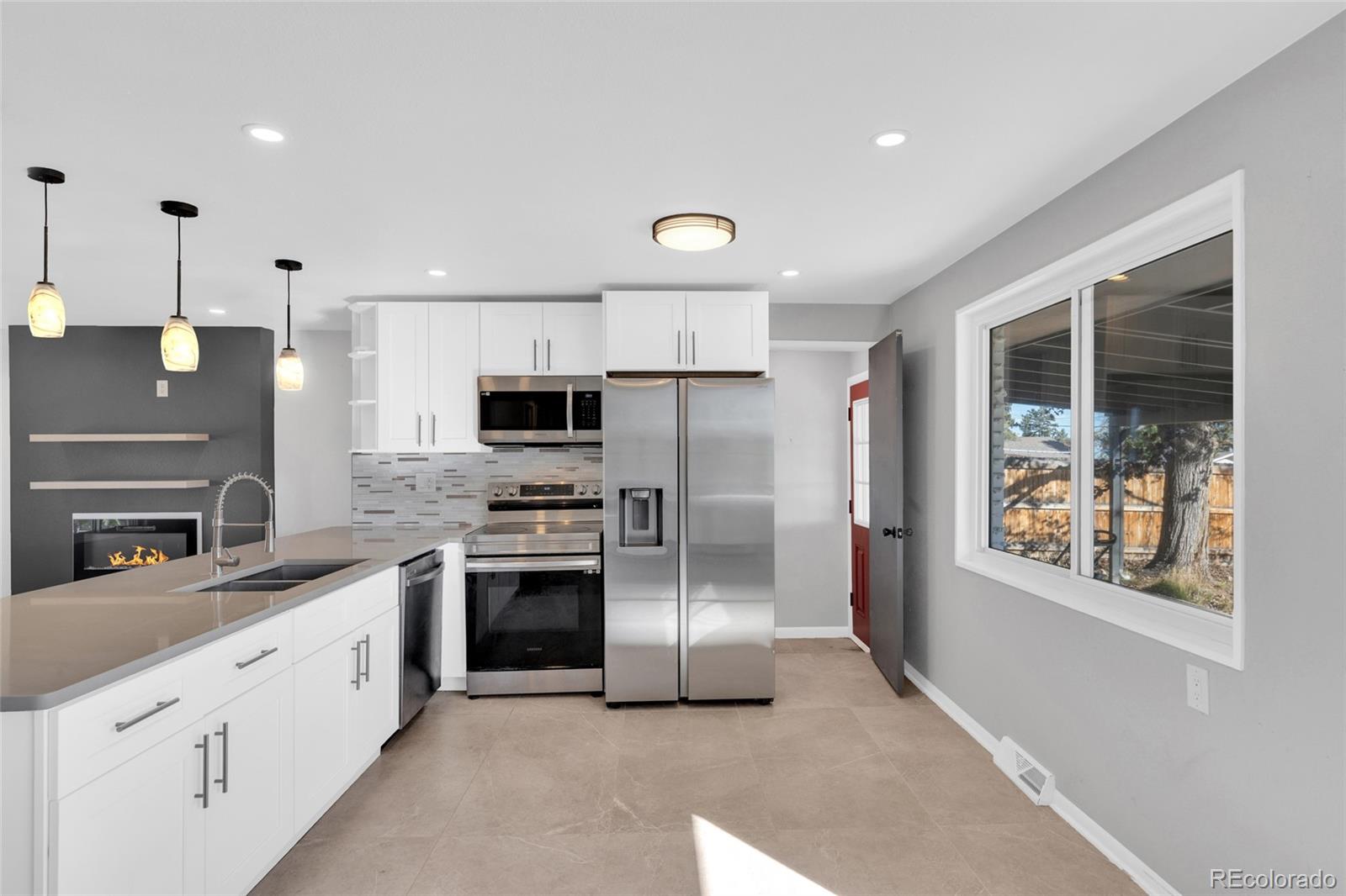 MLS Image #3 for 400 s lee street,lakewood, Colorado