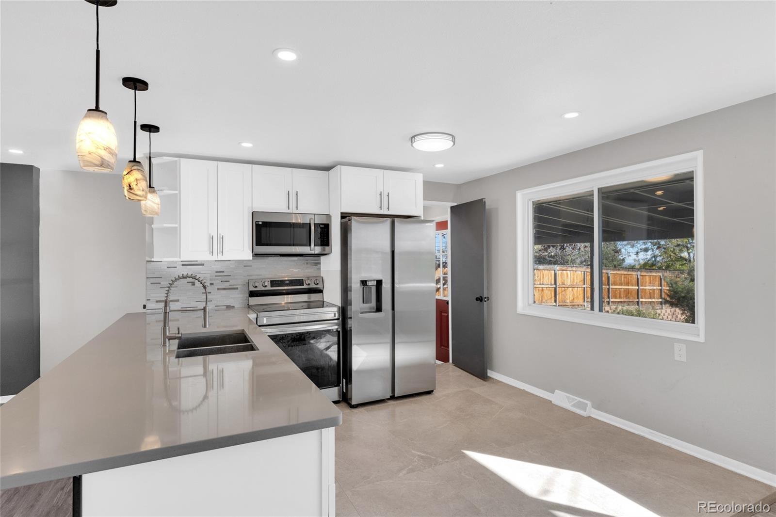 MLS Image #4 for 400 s lee street,lakewood, Colorado