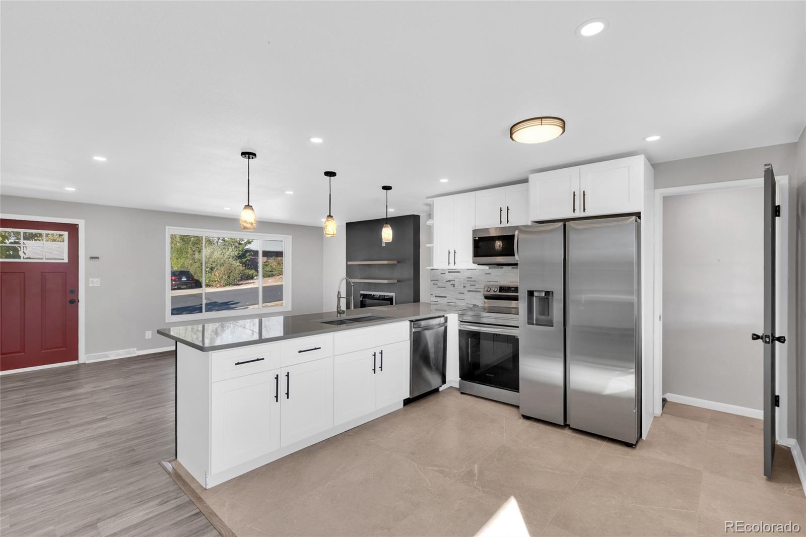MLS Image #5 for 400 s lee street,lakewood, Colorado