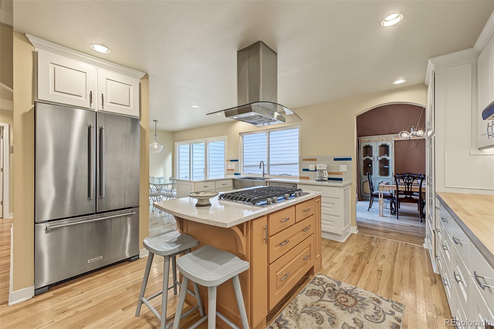 MLS Image #16 for 8505 e temple drive,denver, Colorado