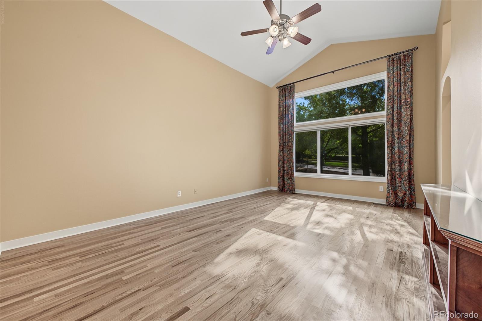 MLS Image #19 for 8505 e temple drive,denver, Colorado