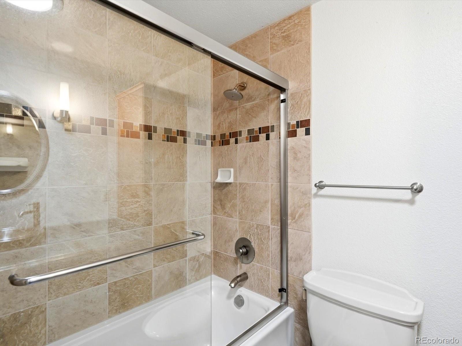 MLS Image #10 for 6993 e eastman avenue,denver, Colorado