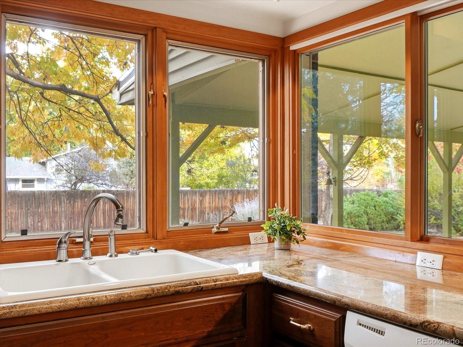 MLS Image #5 for 6993 e eastman avenue,denver, Colorado