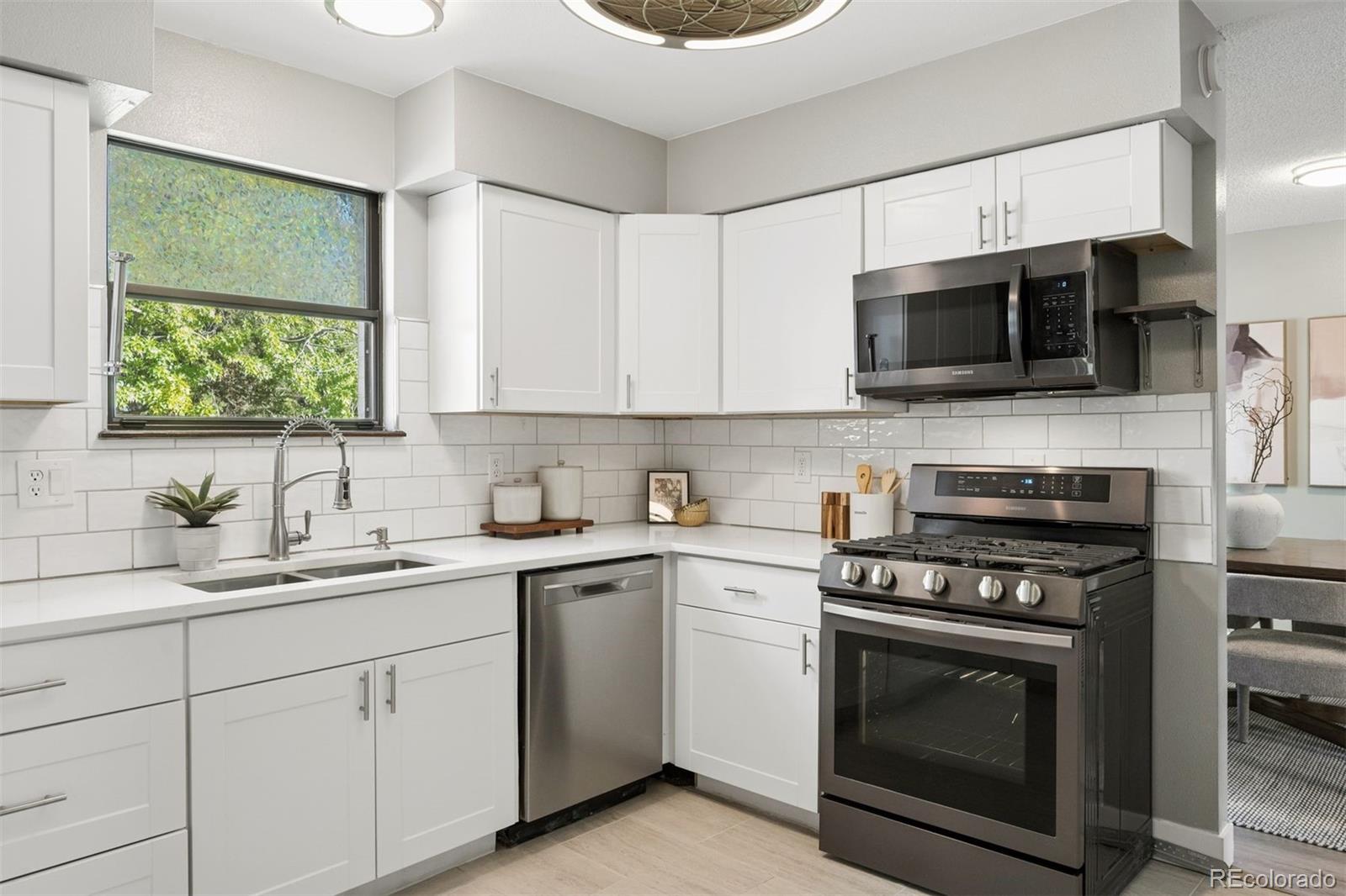 MLS Image #3 for 5154  bristol street,arvada, Colorado