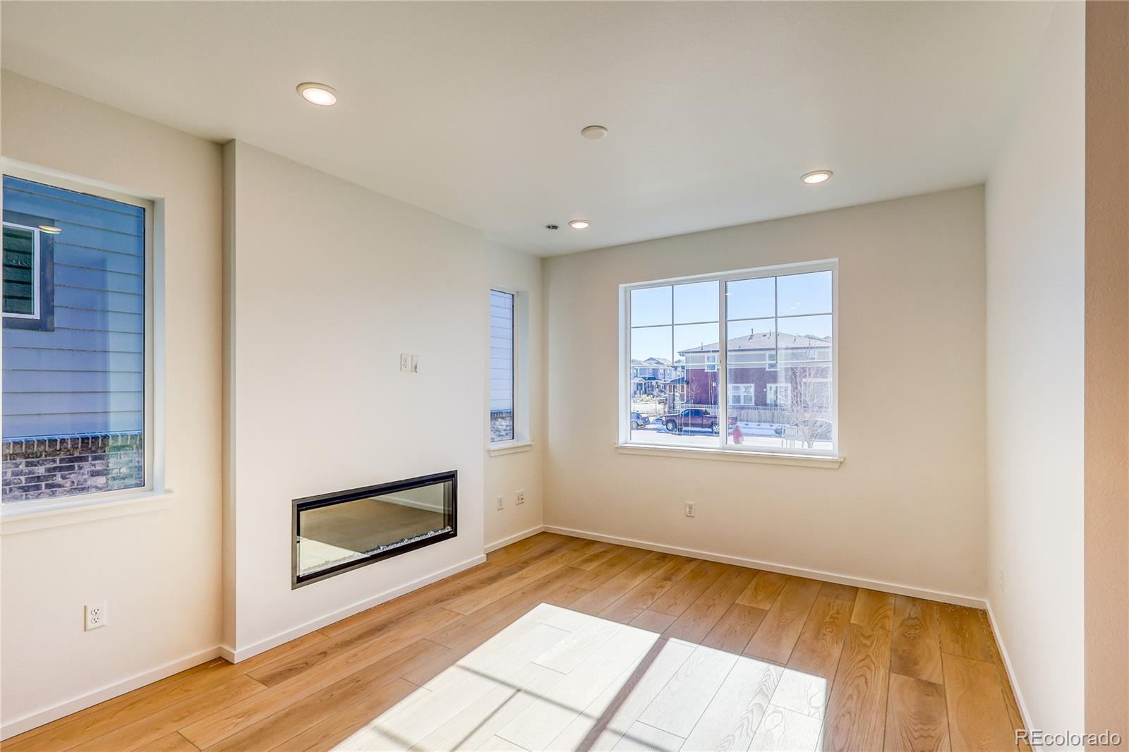 MLS Image #5 for 5232  gardner parkway,firestone, Colorado