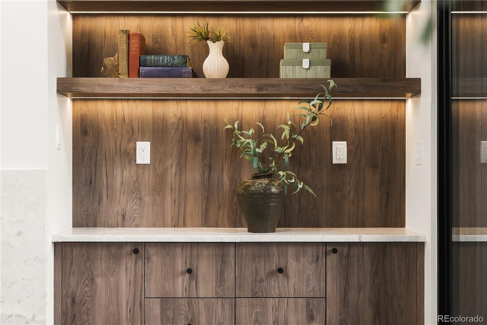 MLS Image #25 for 536 s high street,denver, Colorado