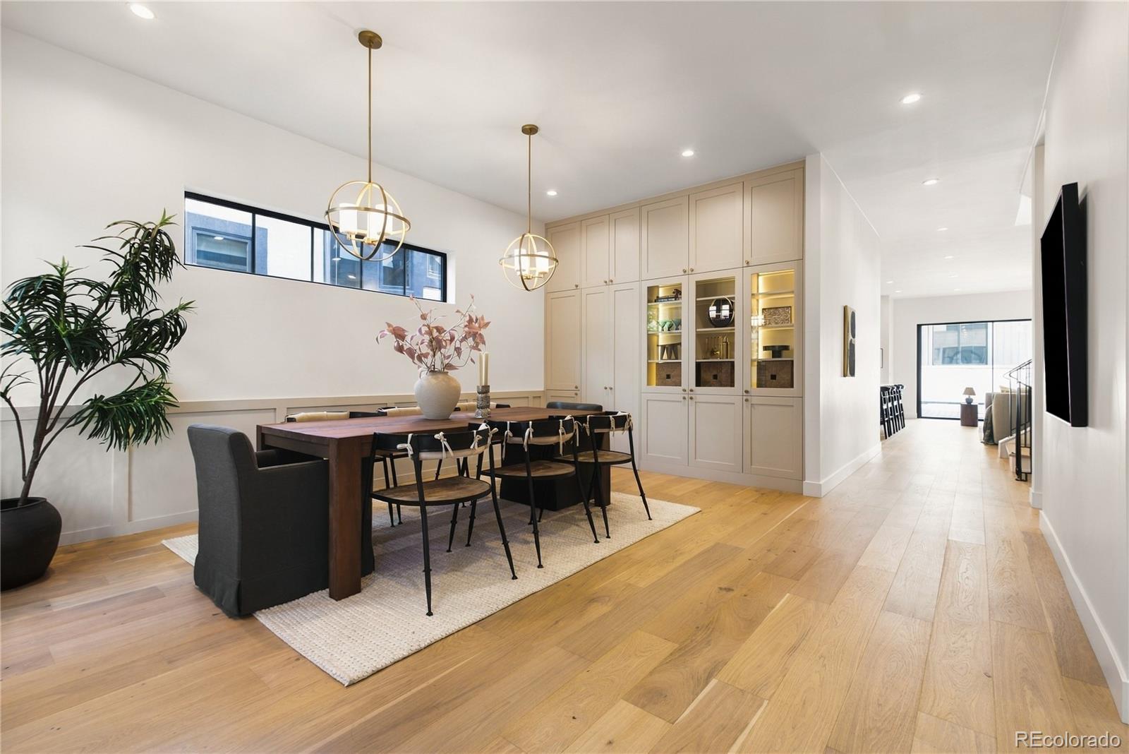 MLS Image #4 for 536 s high street,denver, Colorado