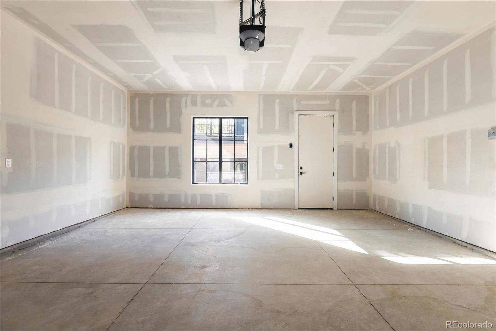 MLS Image #46 for 536 s high street,denver, Colorado