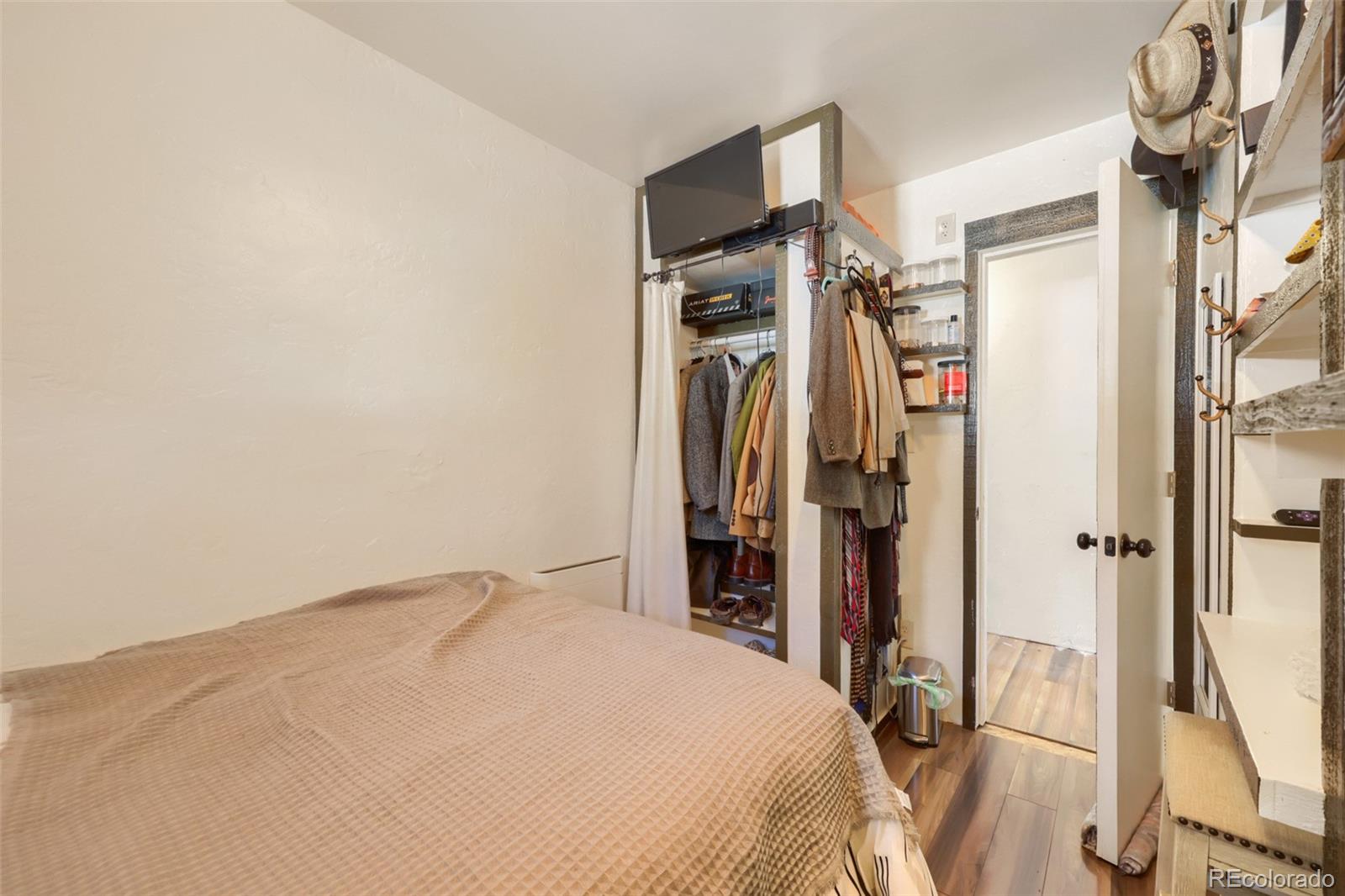 MLS Image #10 for 2469  ingalls street,edgewater, Colorado