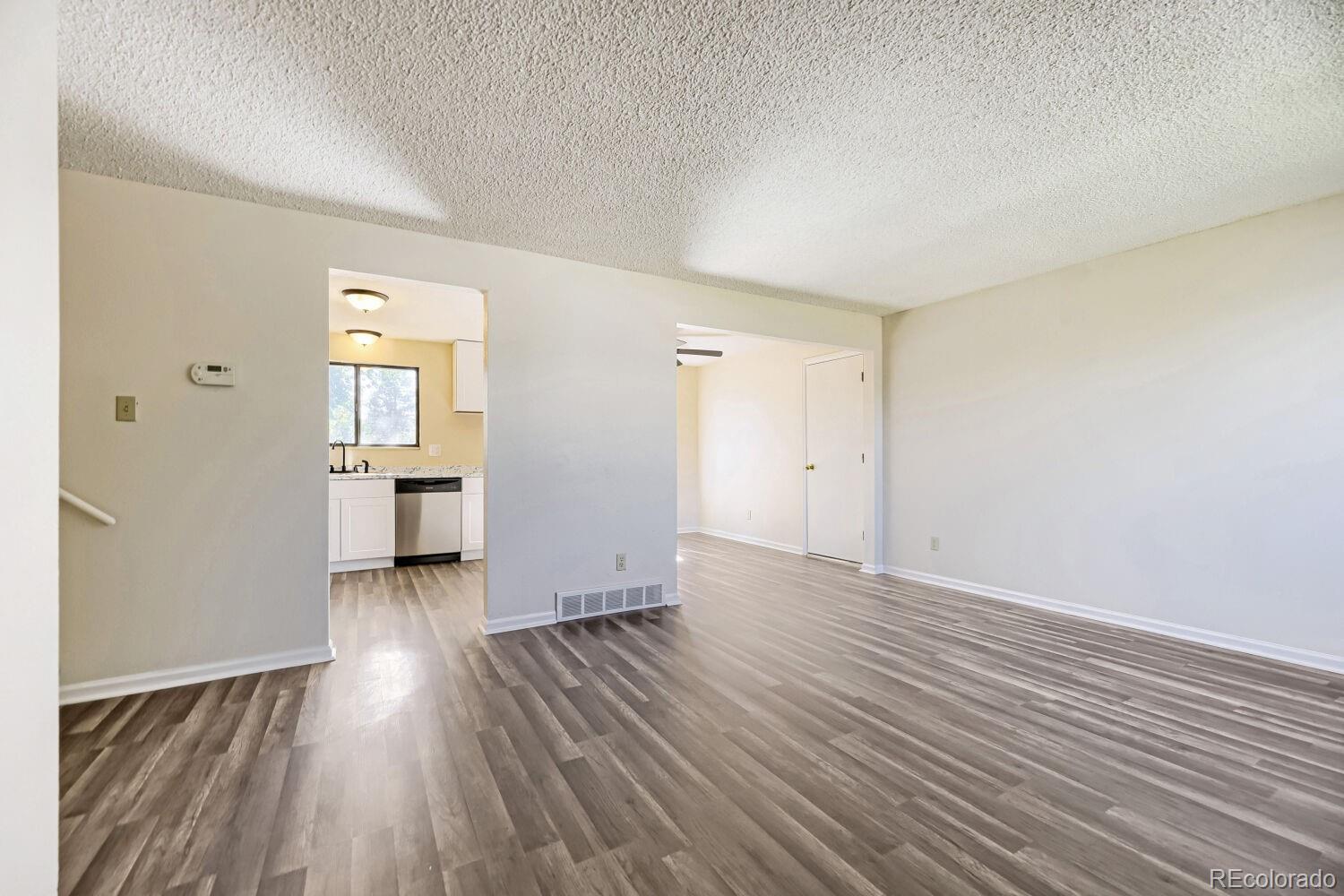 MLS Image #5 for 13118  mercury drive,littleton, Colorado
