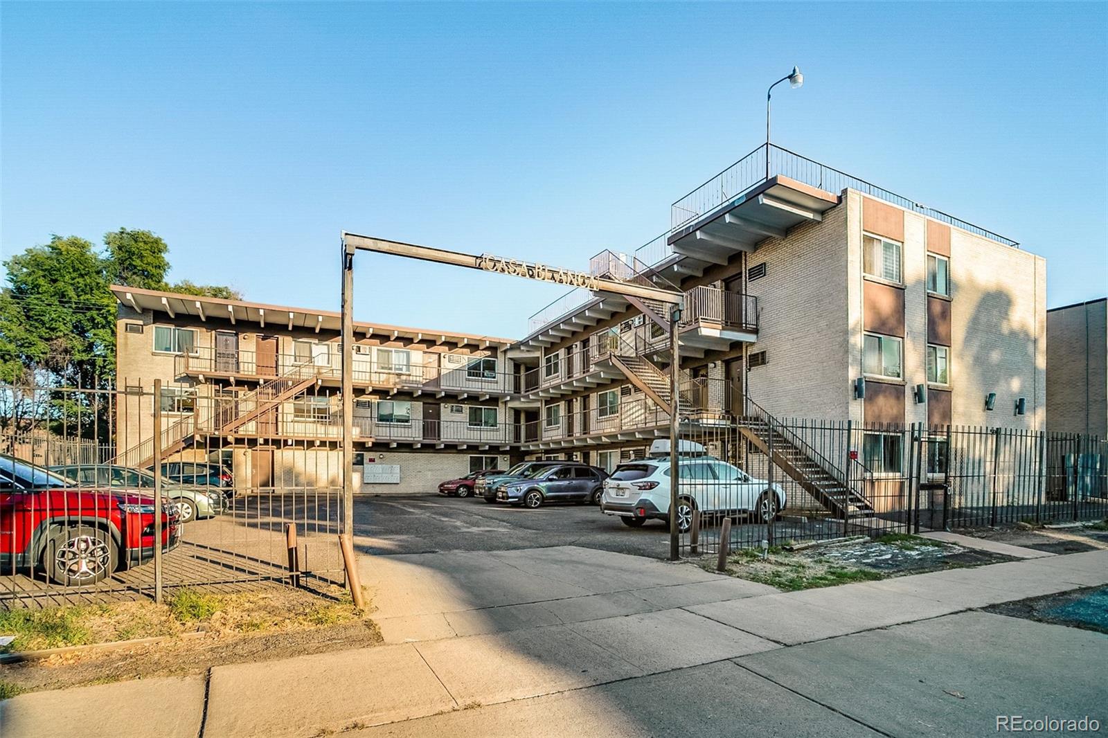 MLS Image #6 for 590 n logan street 308,denver, Colorado