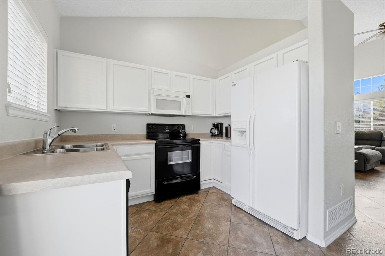 MLS Image #8 for 3828 s rome way,aurora, Colorado