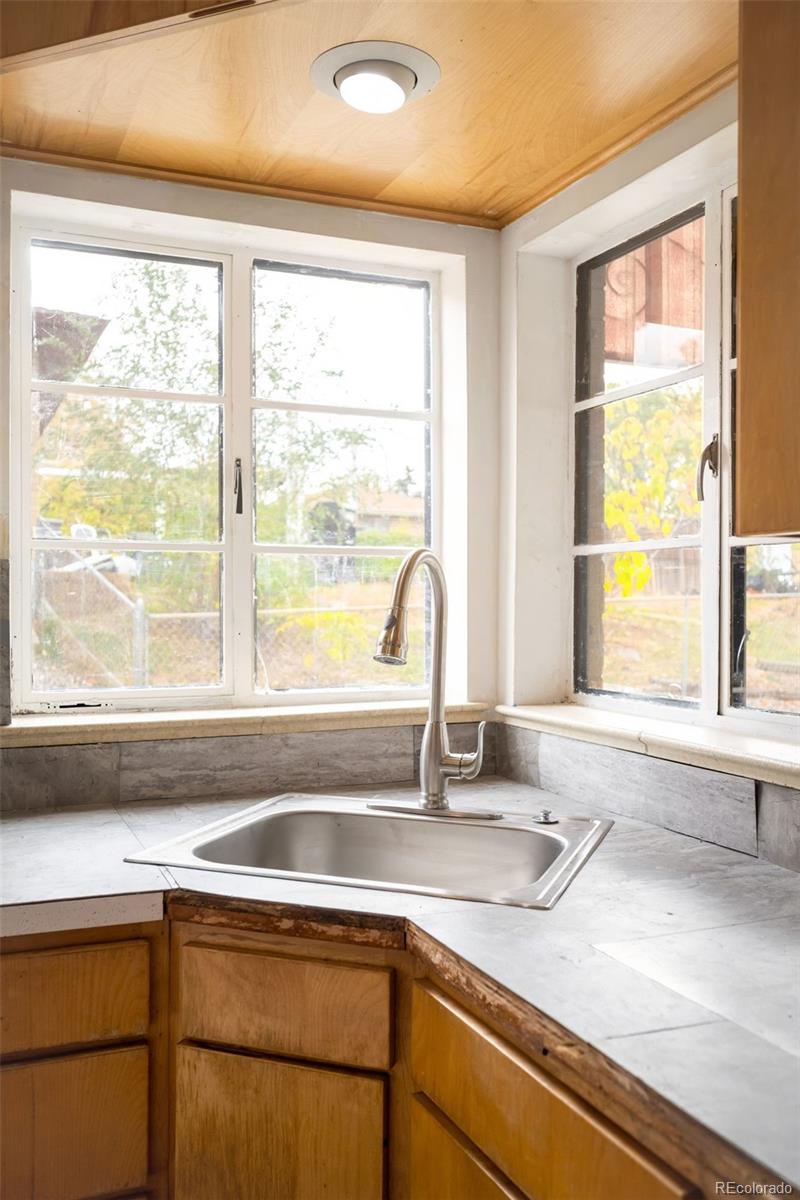 MLS Image #14 for 4535 s fox street,englewood, Colorado