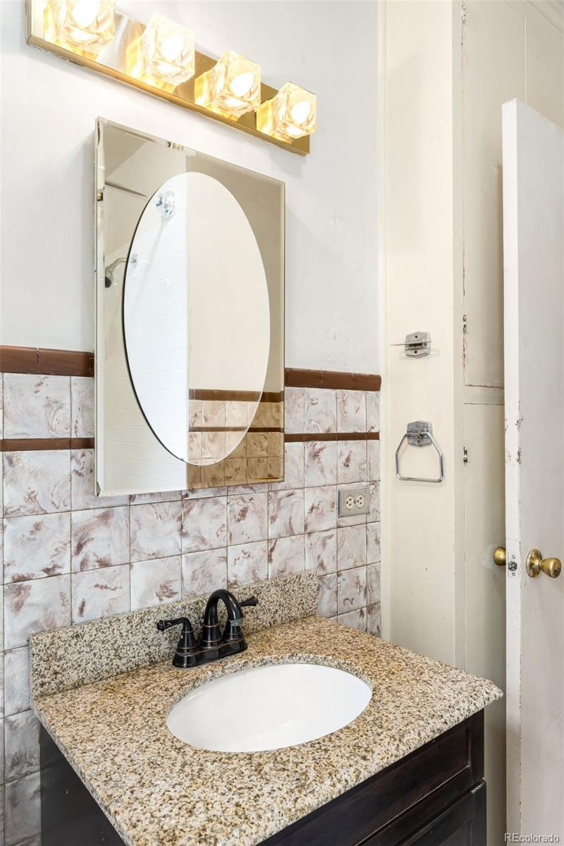 MLS Image #23 for 4535 s fox street,englewood, Colorado