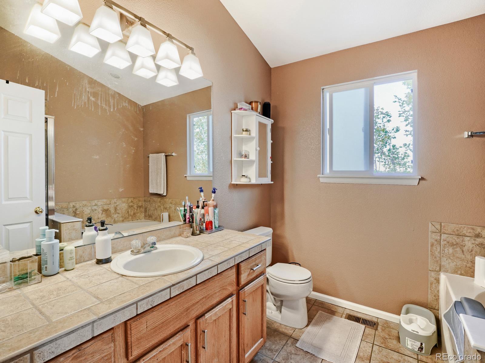 MLS Image #15 for 3643 e 106th avenue,thornton, Colorado