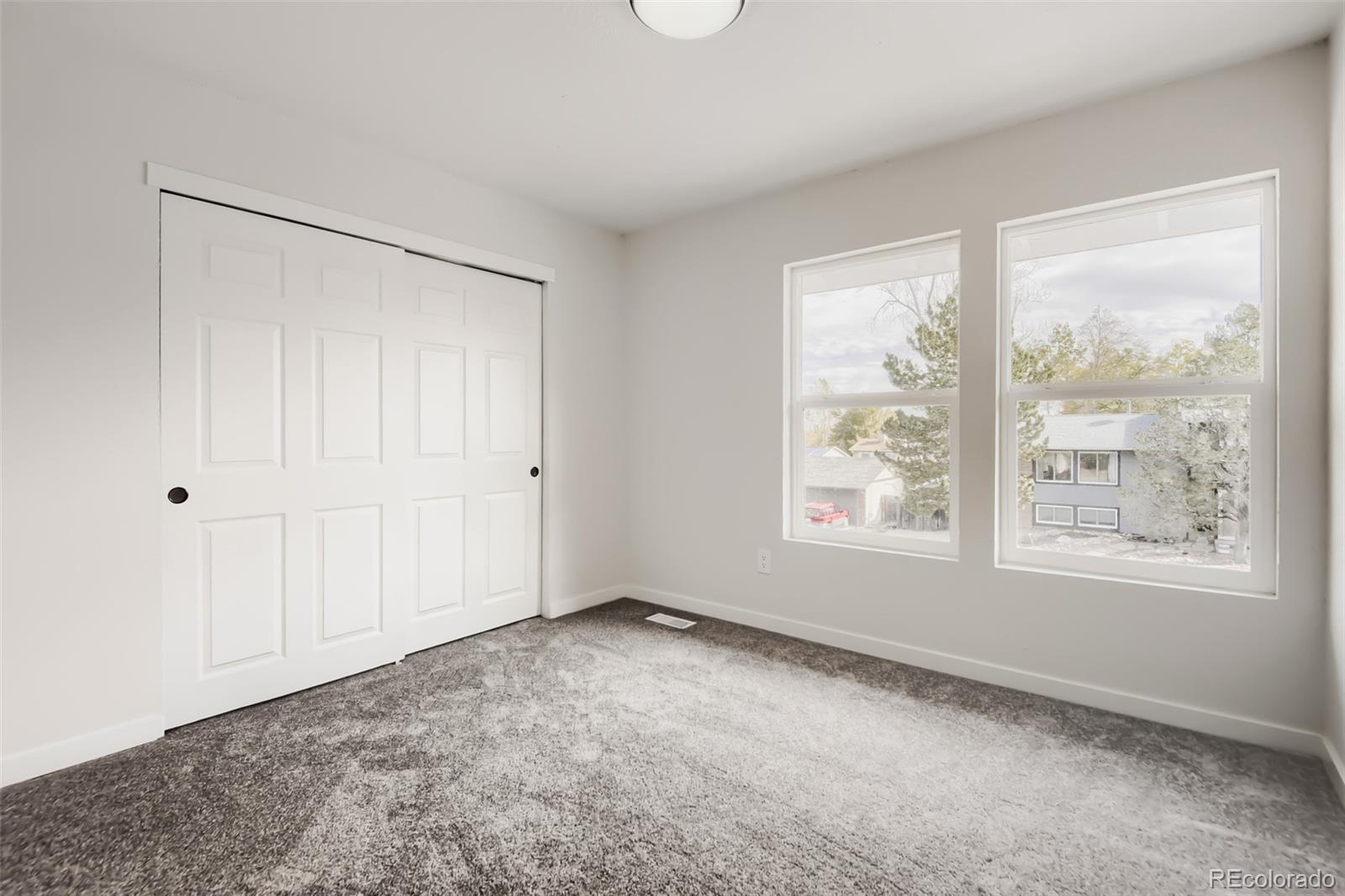 MLS Image #18 for 3961 s helena street,aurora, Colorado