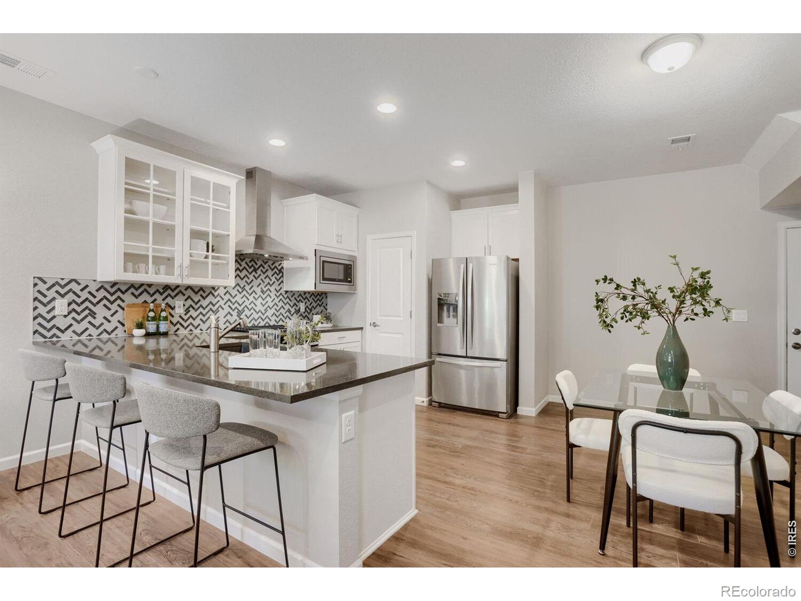 MLS Image #10 for 690  stonebridge drive,longmont, Colorado