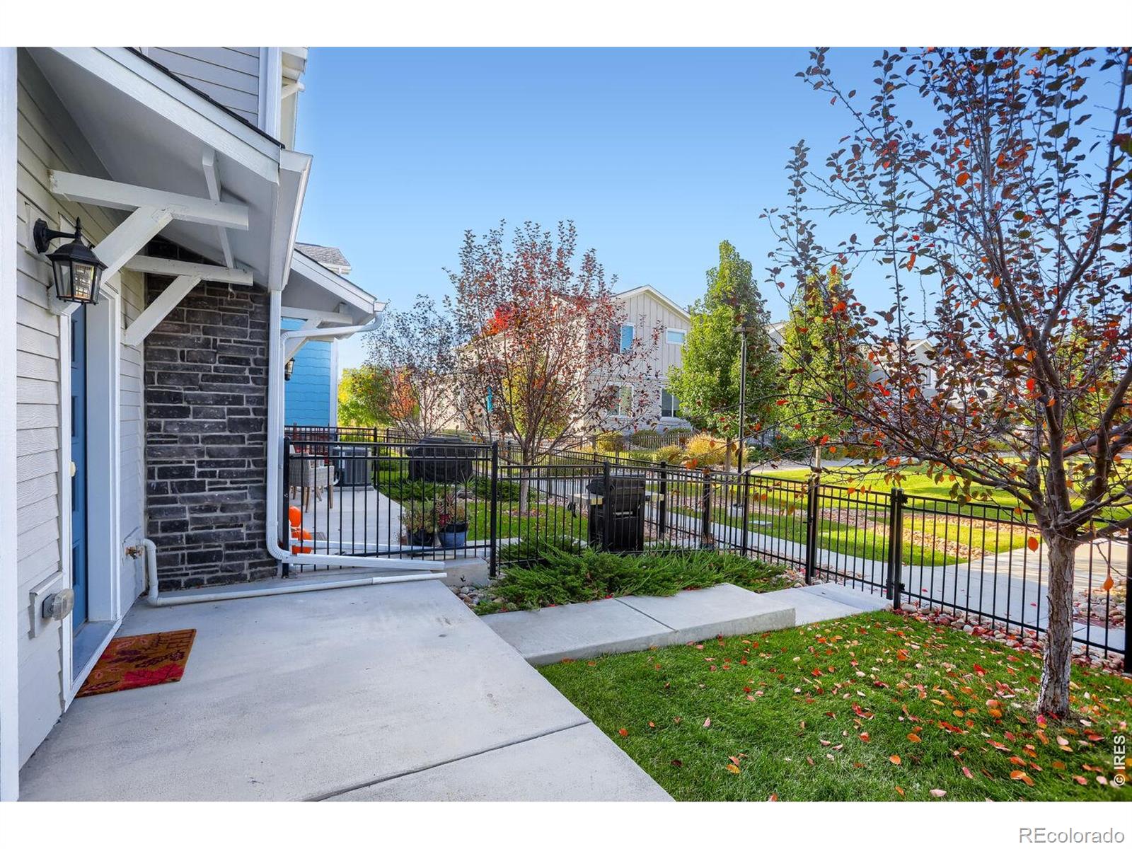 MLS Image #3 for 690  stonebridge drive,longmont, Colorado