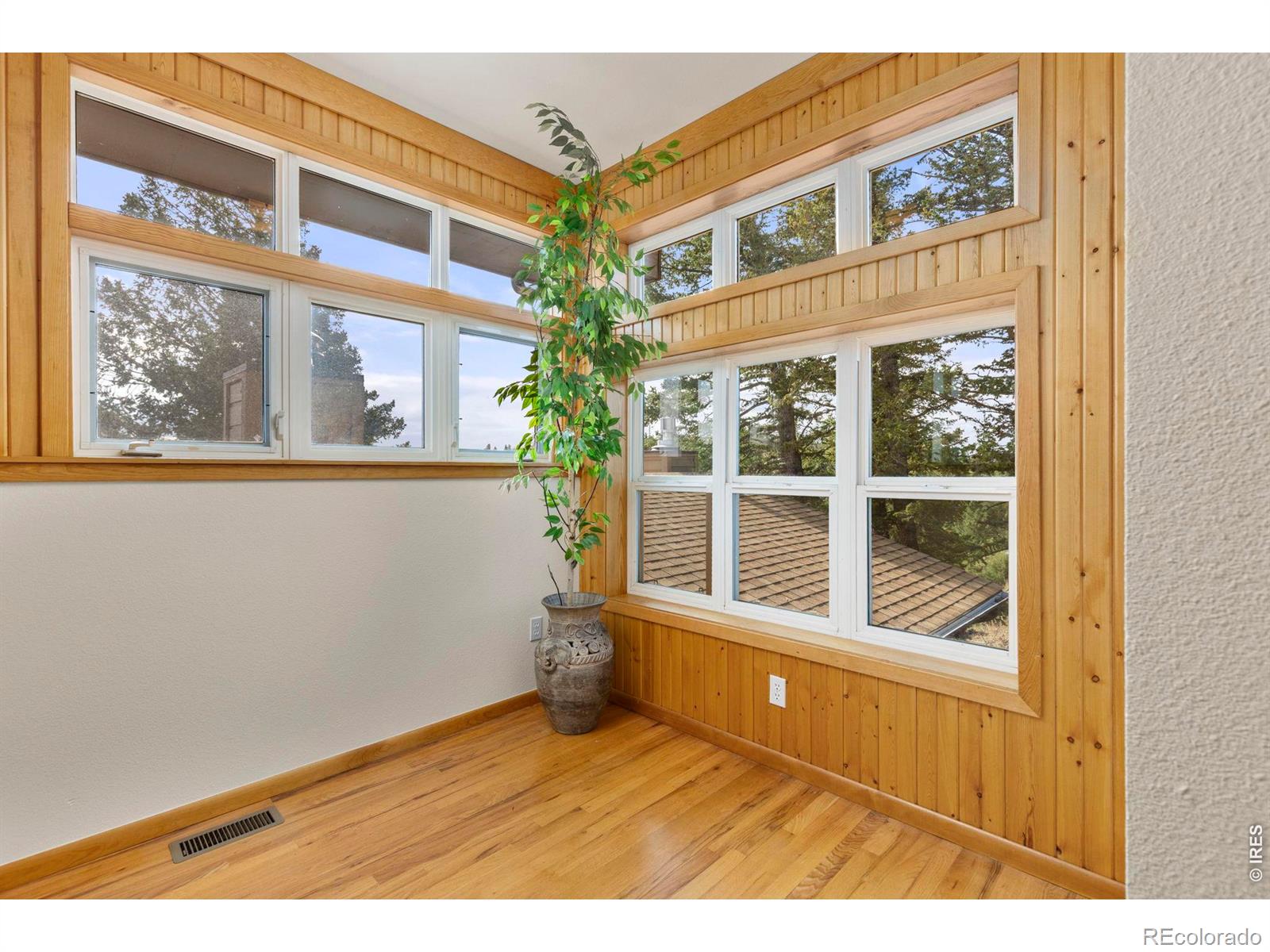 MLS Image #27 for 199  deer trail circle,boulder, Colorado