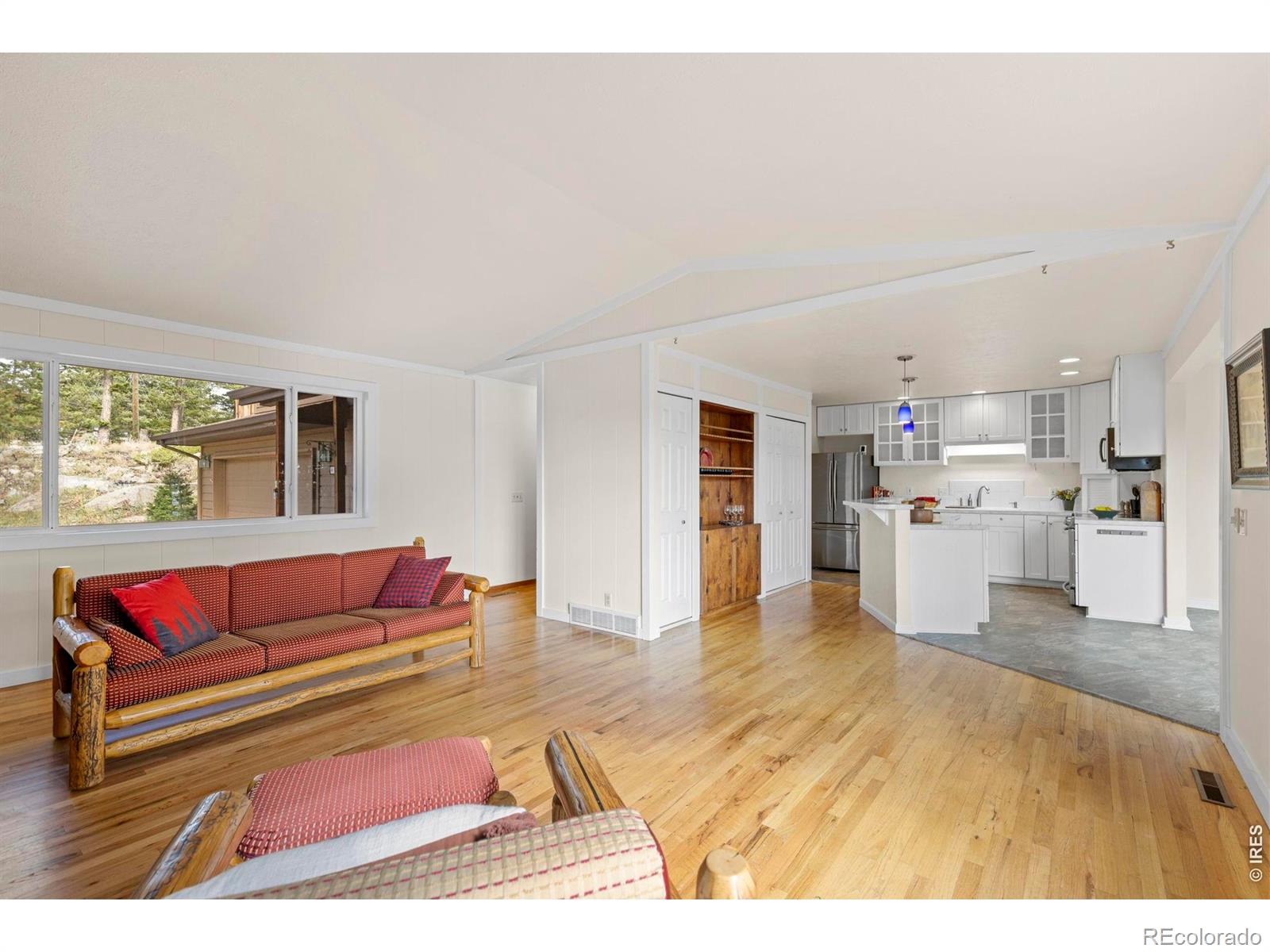 MLS Image #9 for 199  deer trail circle,boulder, Colorado