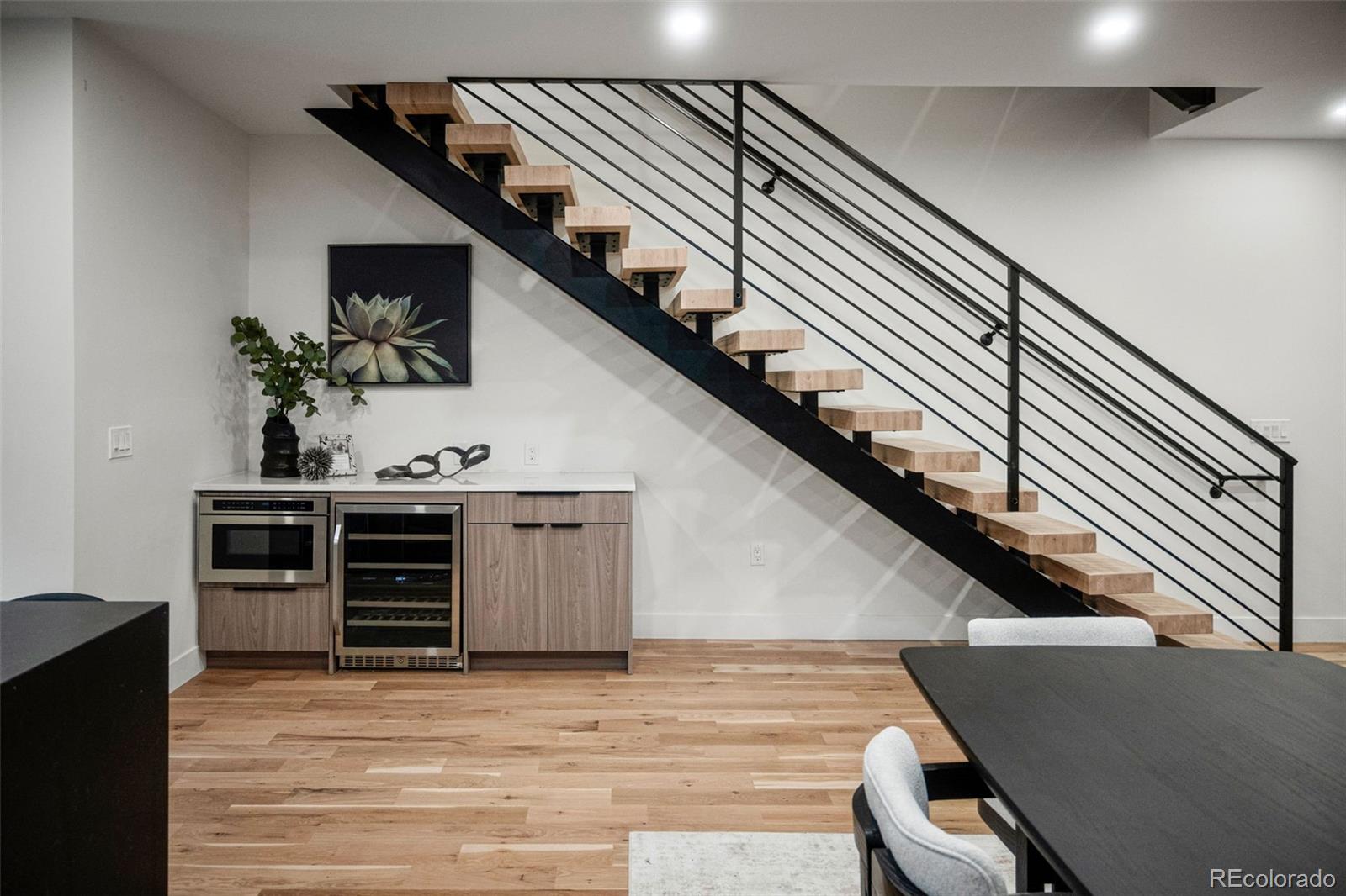 MLS Image #7 for 1448  stuart street,denver, Colorado