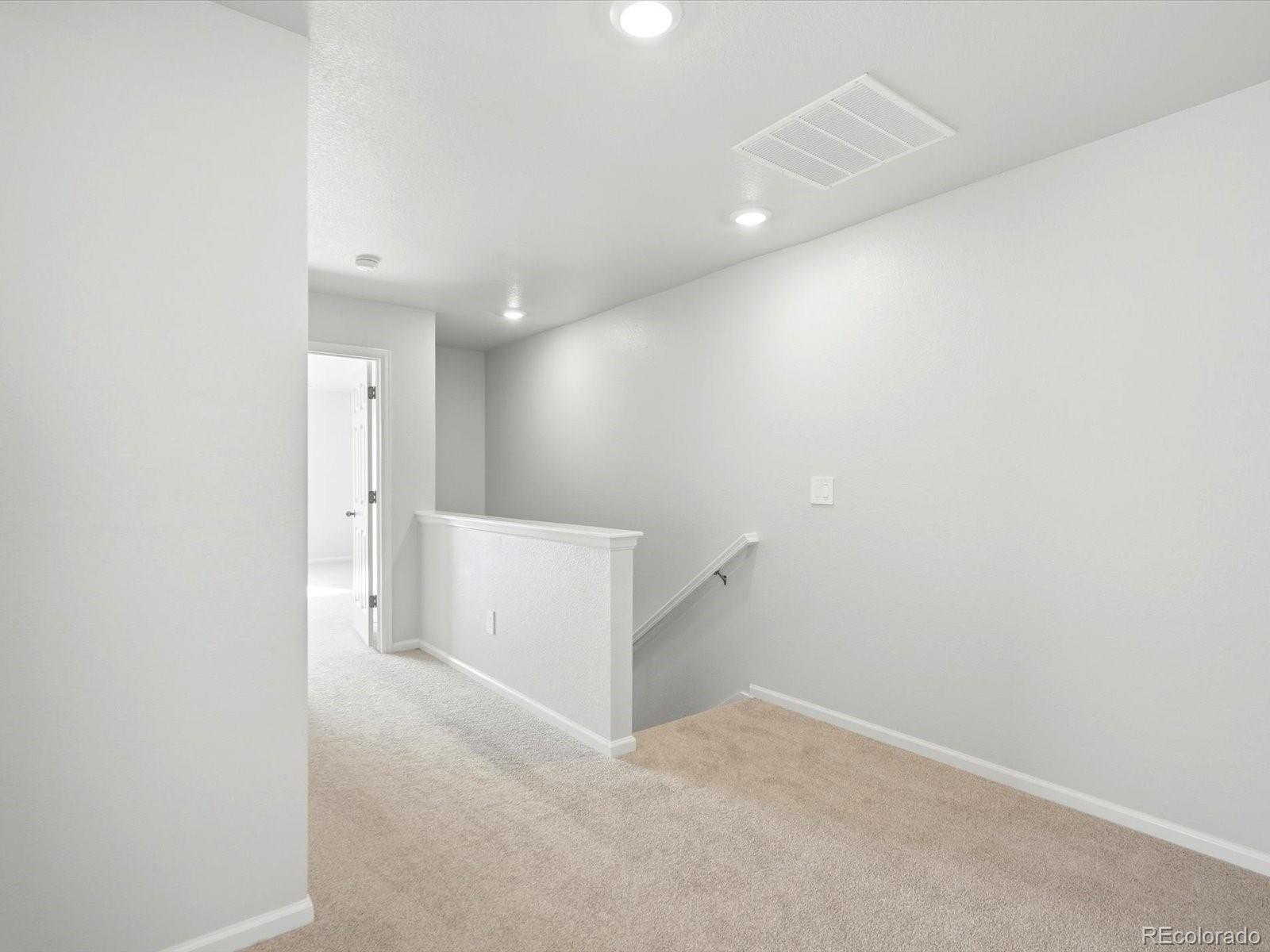 MLS Image #16 for 21269 e 65th avenue,aurora, Colorado