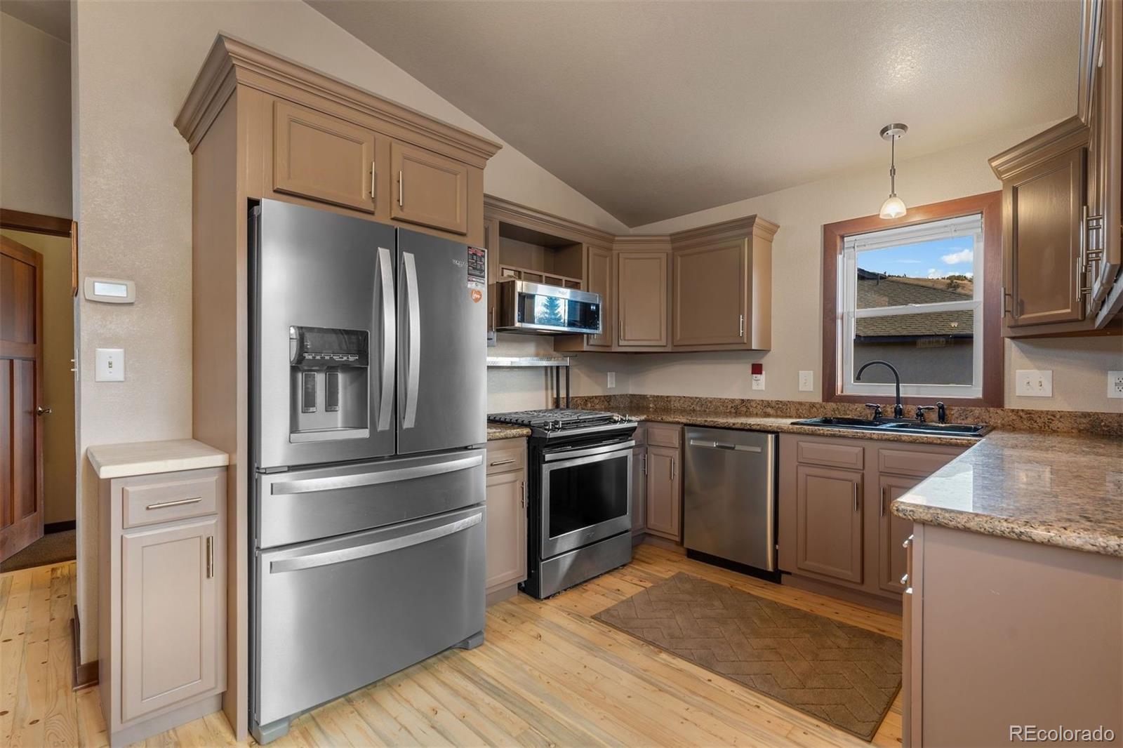 MLS Image #2 for 245  tennis court,silverthorne, Colorado