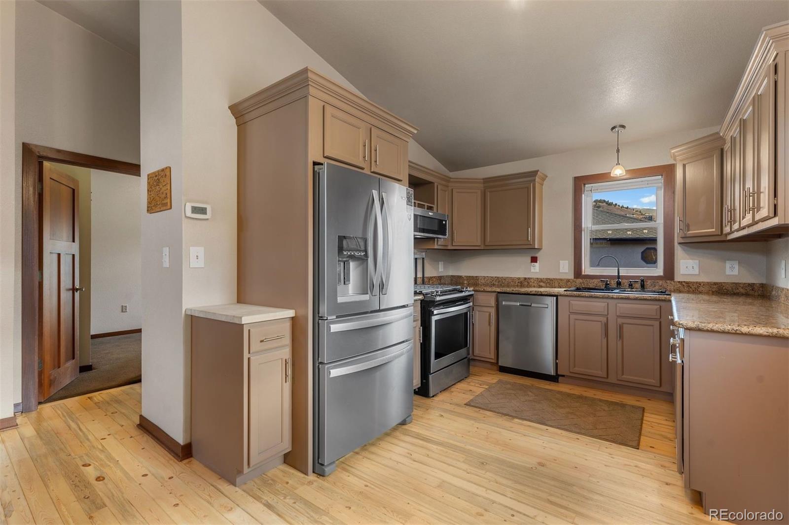 MLS Image #7 for 245  tennis court,silverthorne, Colorado